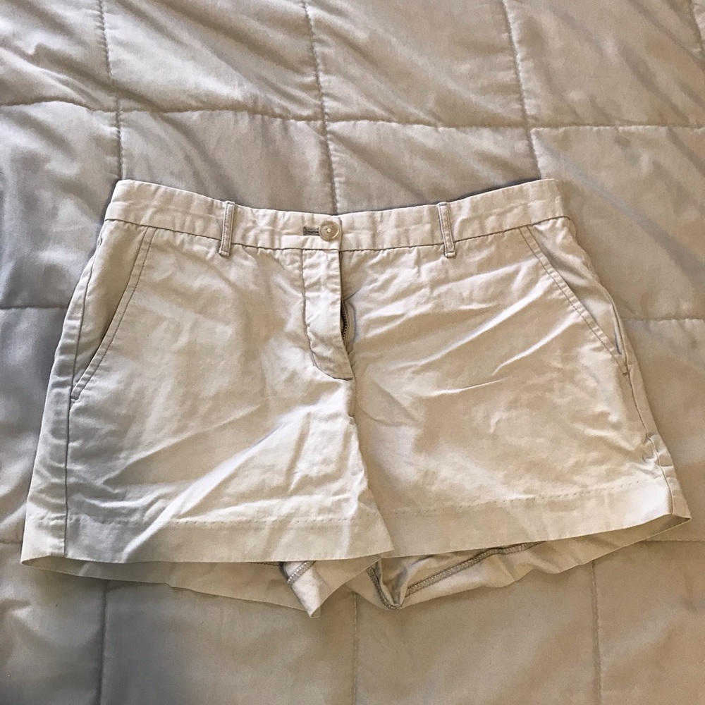 Grey Gap shorts